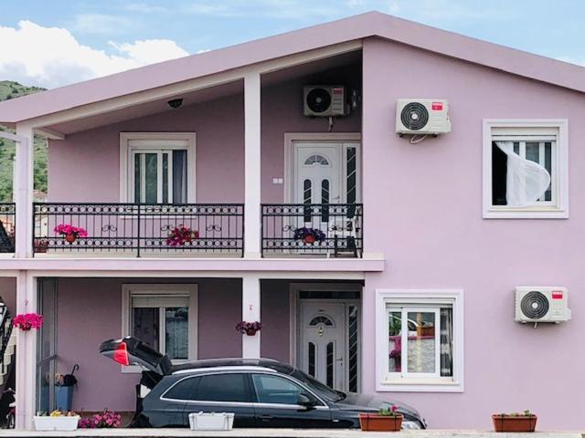 Apartman Mona Podgorica Luaran gambar