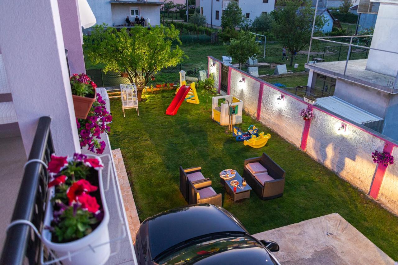 Apartman Mona Podgorica Luaran gambar