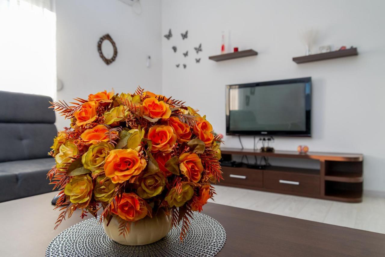 Apartman Mona Podgorica Luaran gambar