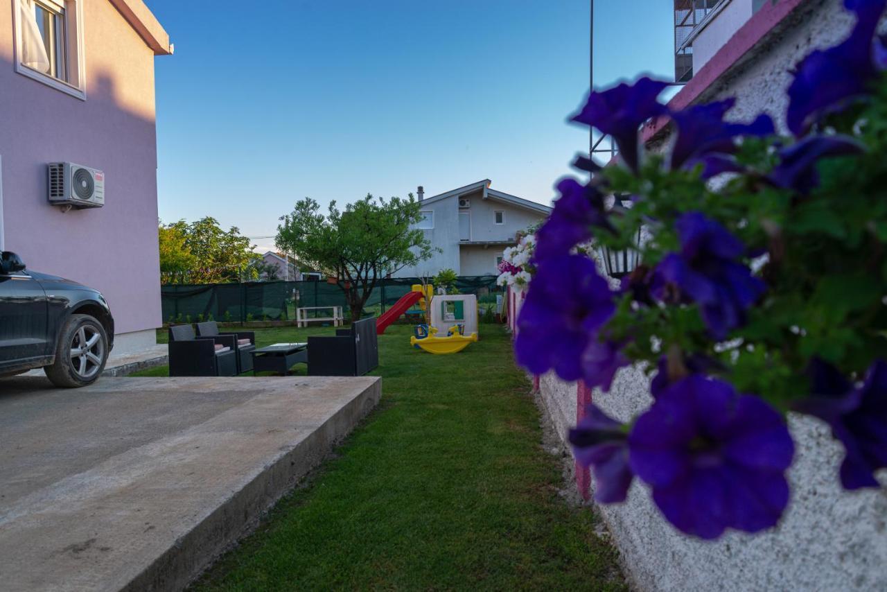 Apartman Mona Podgorica Luaran gambar